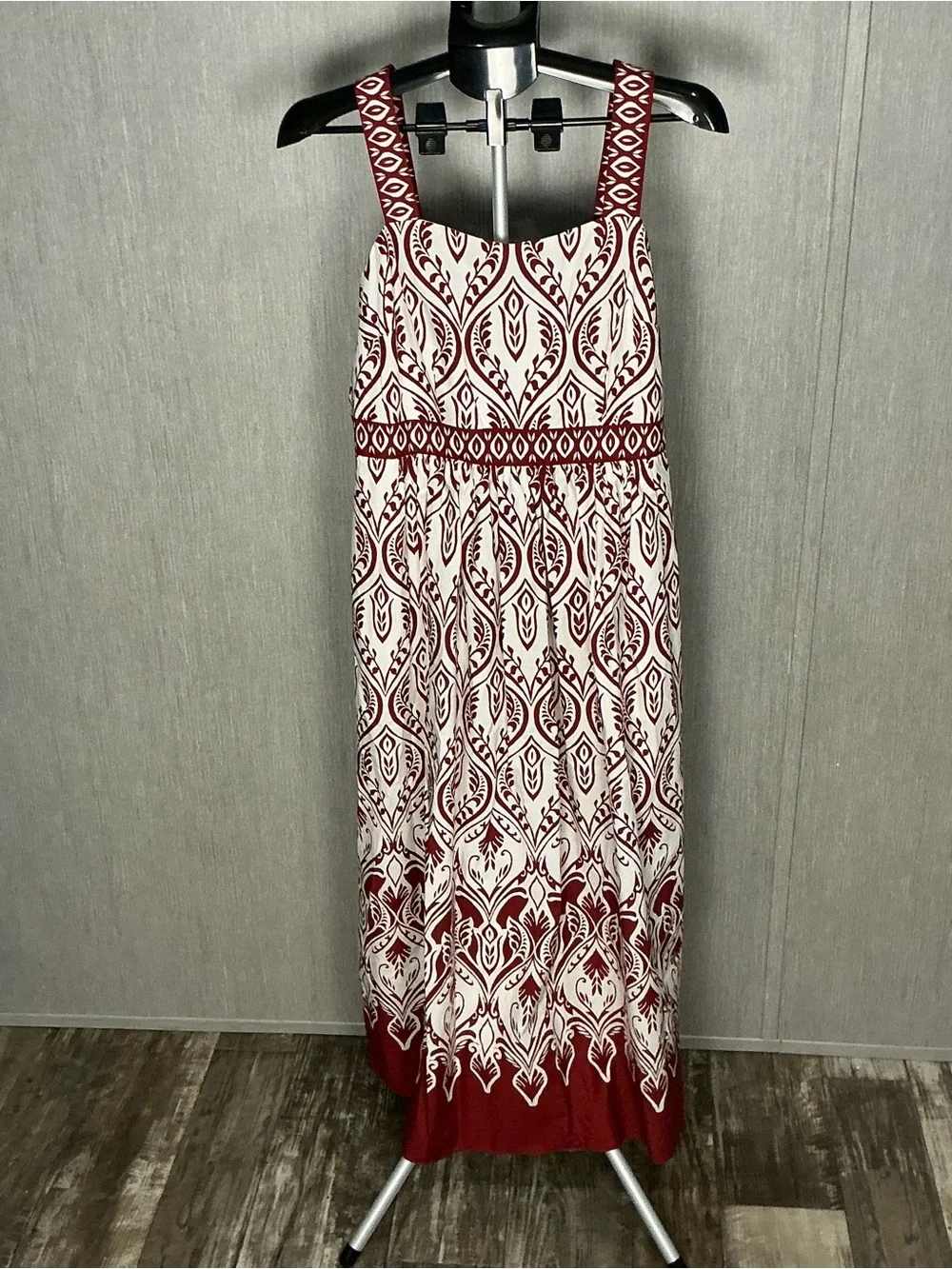 Talbots White and Burgundy Printed Maxi Dress Size 8 - Picture 12 of 12